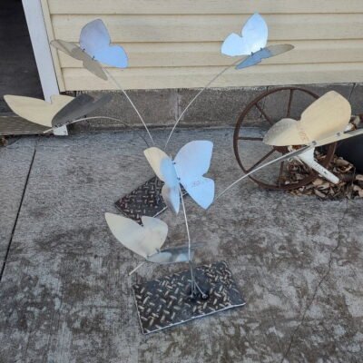 Butterfly, Kinetic Arms