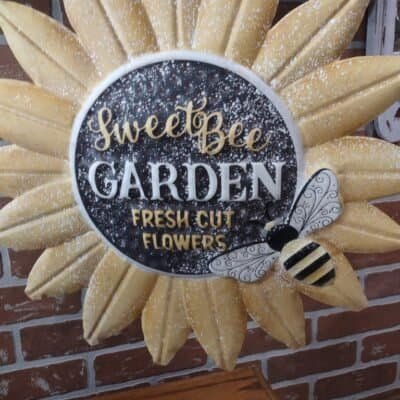 Sunflower Bee Sign 19in