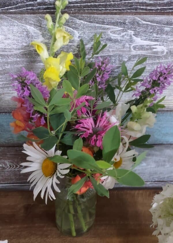 Petals of Joy Bouquet - Image 5