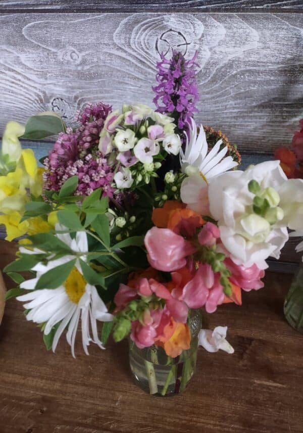Petals of Joy Bouquet - Image 4