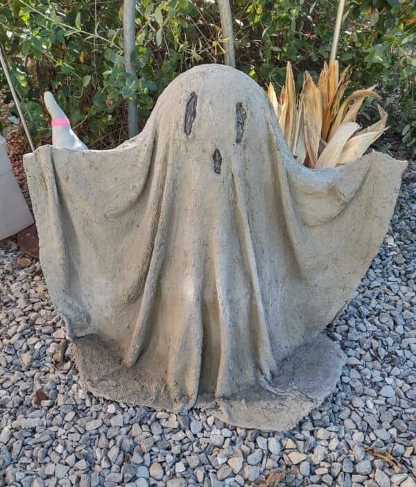 concrete ghost